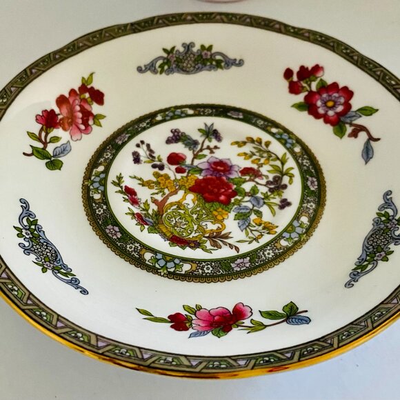 Paragon English Bone China Saucer Tree of Kashmir 22k Gold Accent - Picture 2 of 6